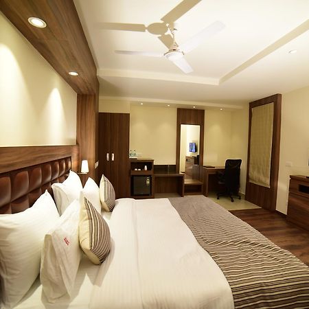 Rudrapur Hotel Amber מראה חיצוני תמונה
