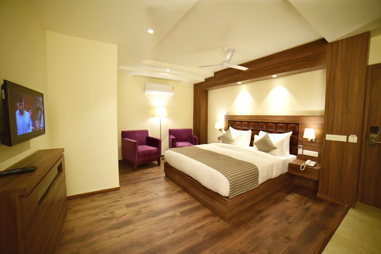 Rudrapur Hotel Amber מראה חיצוני תמונה