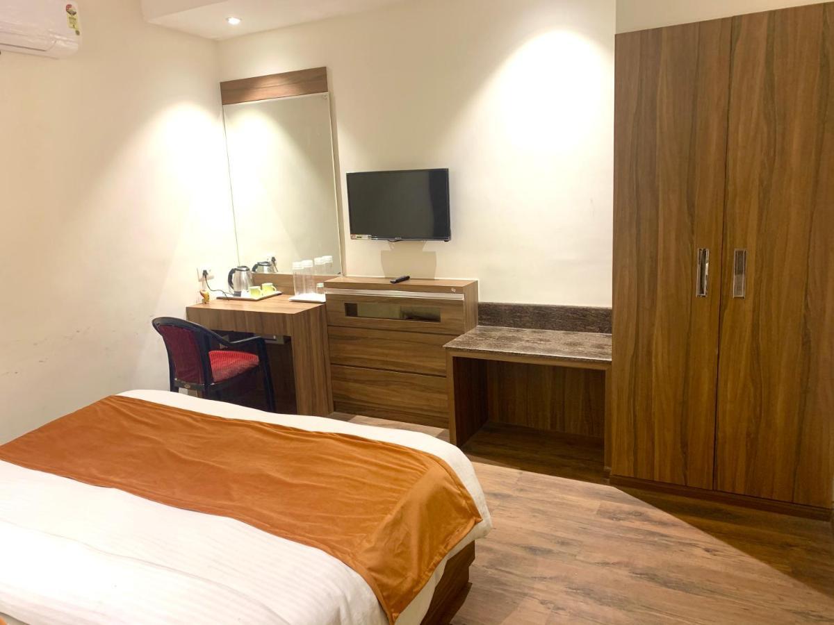 Rudrapur Hotel Amber מראה חיצוני תמונה